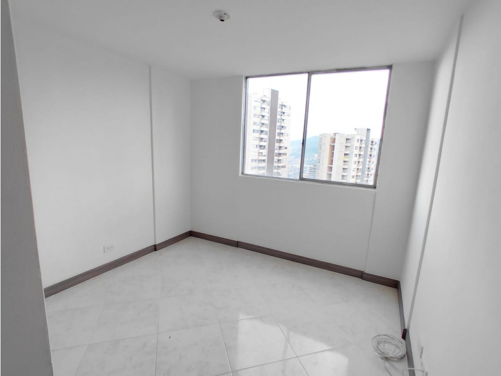 ARRIENDO APARTAMENTO - POBLADO LAS PALMAS - 6