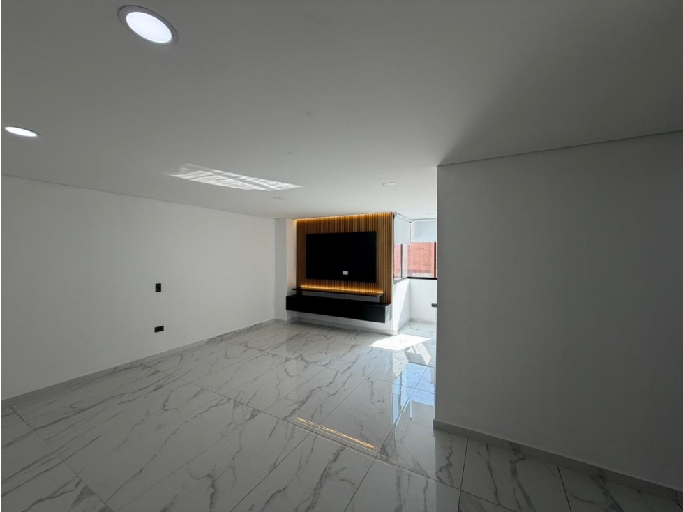 VENTA PENTHOUSE DUPLEX - LAURELES — foto 4