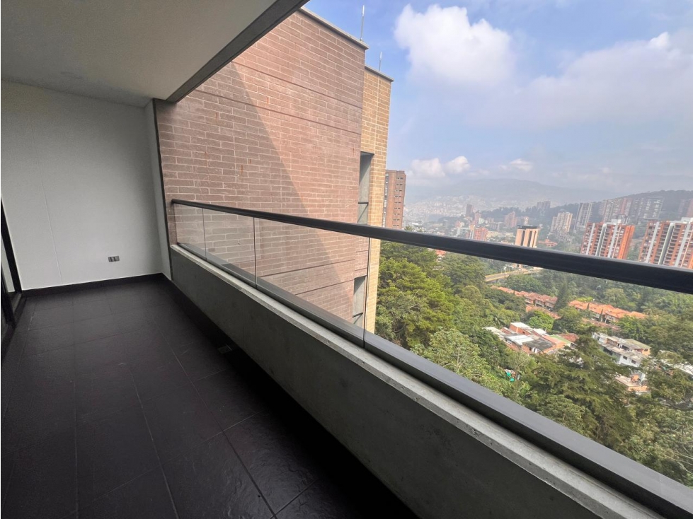 ARRIENDO APARTAMENTO - POBLADO MARYMOUNT — foto 3
