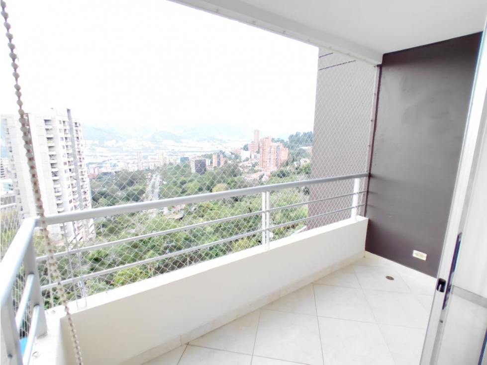 ARRIENDO APARTAMENTO - POBLADO LAS PALMAS - 4