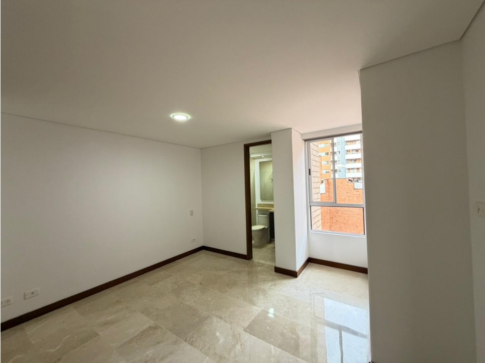 VENTA APARTAMENTO - LAURELES — foto 4