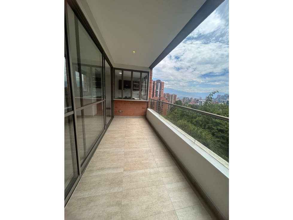ARRIENDO APARTAMENTO, POBLADO BALSOS — foto 2