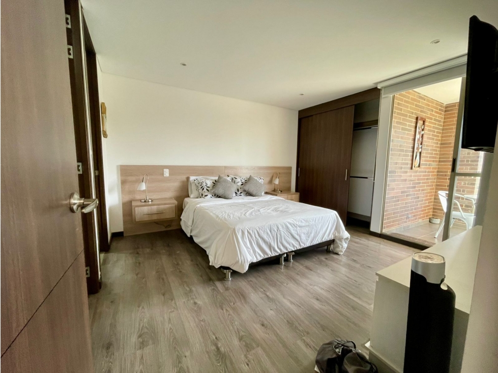 ARRIENDO APARTA HOTEL AMOBLADO - SECTOR LLANOGRANDE - 5