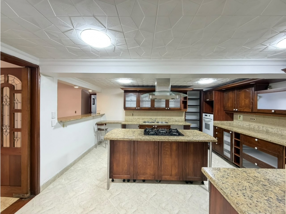 VENDO CASA - POBLADO LOMA DE LOS BALSOS — foto 4