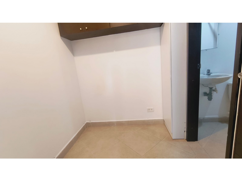 ARRIENDO APARTAMENTO - POBLADO SANTA MARIA DE LOS ANGELES. — foto 3