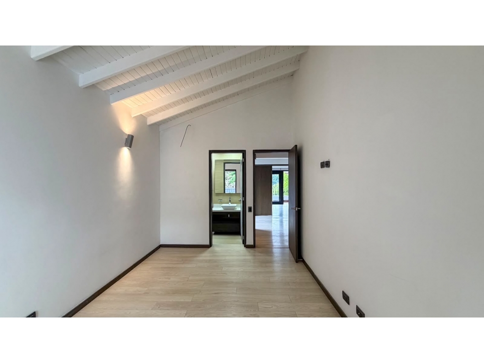 ARRIENDO - VENTA- LLANO GRANDE — foto 3