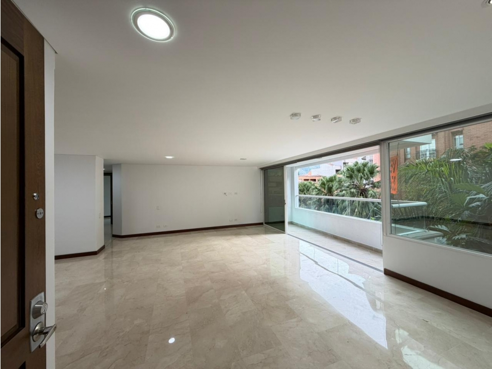 VENTA APARTAMENTO - LAURELES