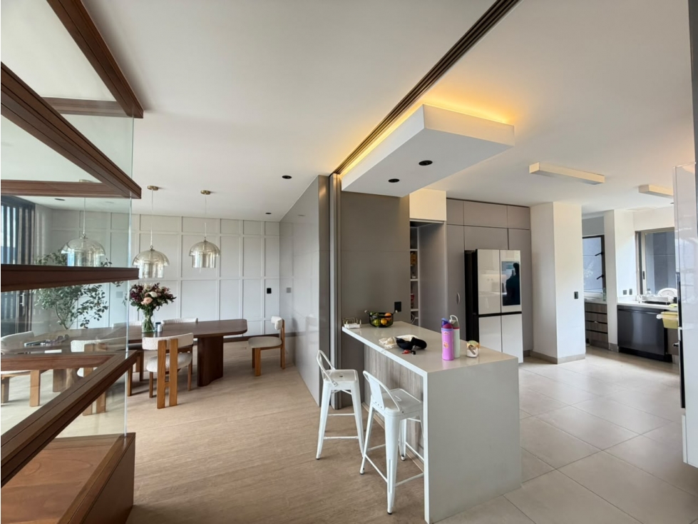 ARRIENDO APARTAMENTO DE LUJO - PALMAS.