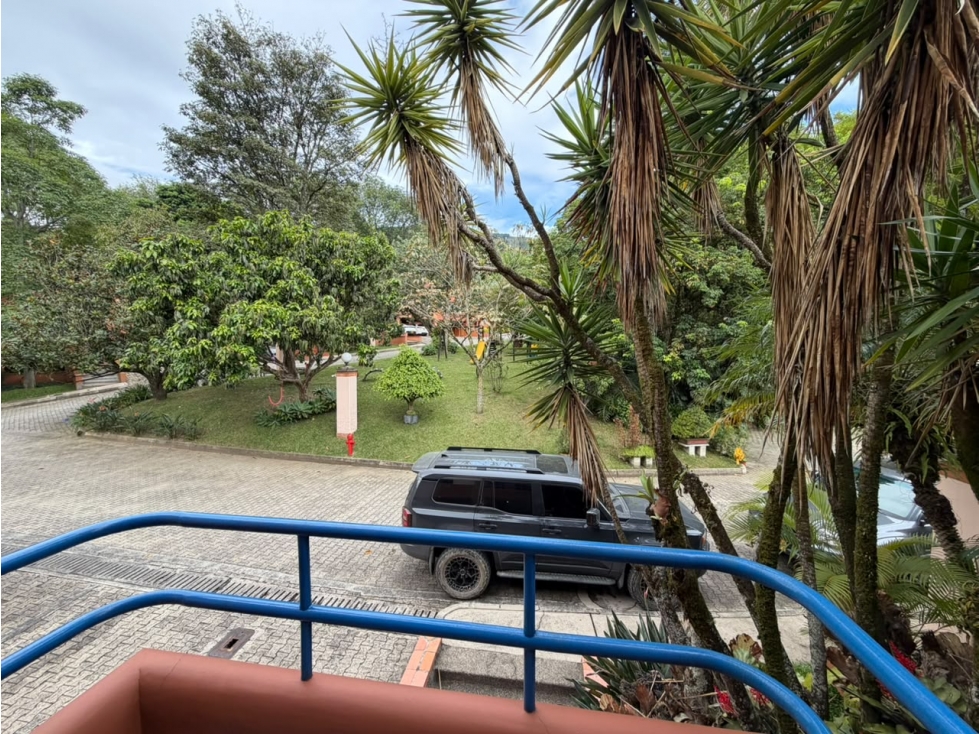 VENDO CASA - POBLADO LOMA DE LOS BALSOS — foto 3
