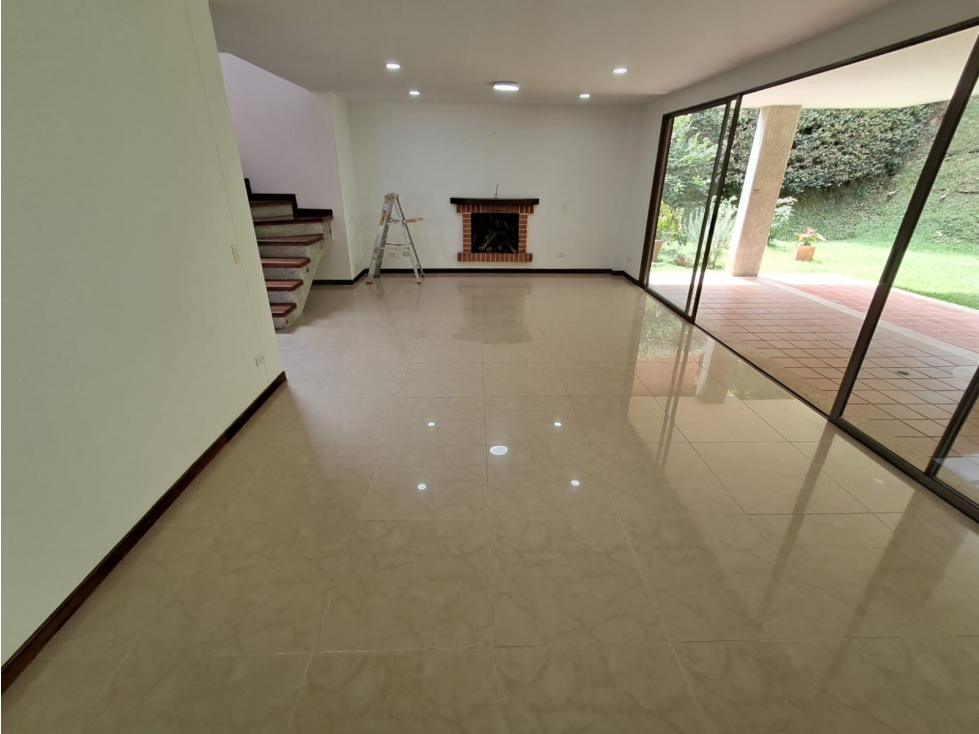 ARRIENDO CASA - ENVIGADO SAN SEBASTIÁN — foto 2
