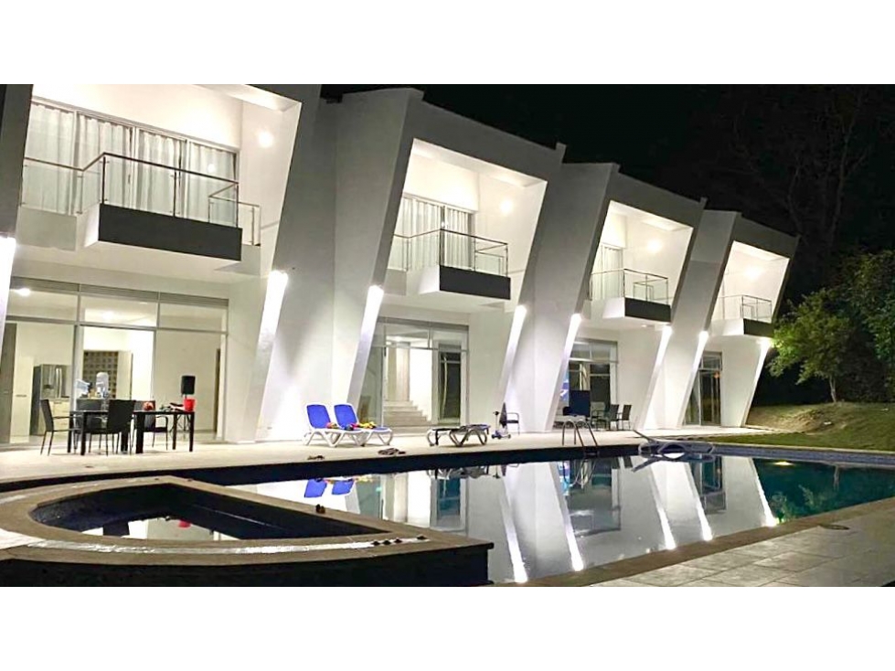 VENTA FINCA AMOBLADA - SANTAFE DE ANTIOQUIA