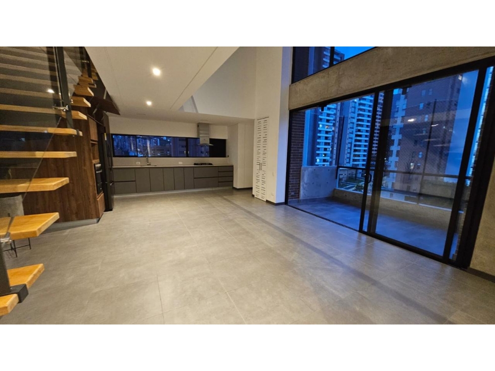 ARRIENDO APARTAMENTO DUPLEX, POBLADO MILLA DE ORO — foto 6