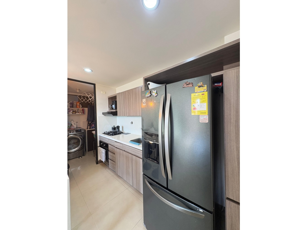 ARRIENDO APARTAMENTO, AV PALMAS — foto 4