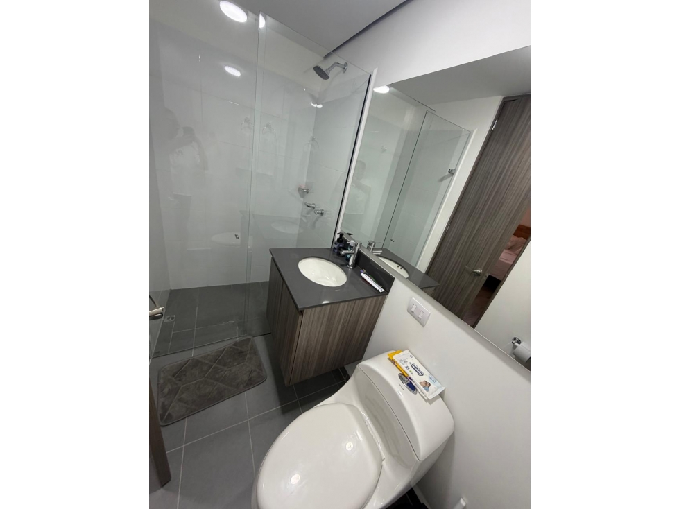 ARRIENDO APARTAMENTO PARA ESTRENAR - POBLADO. — foto 6