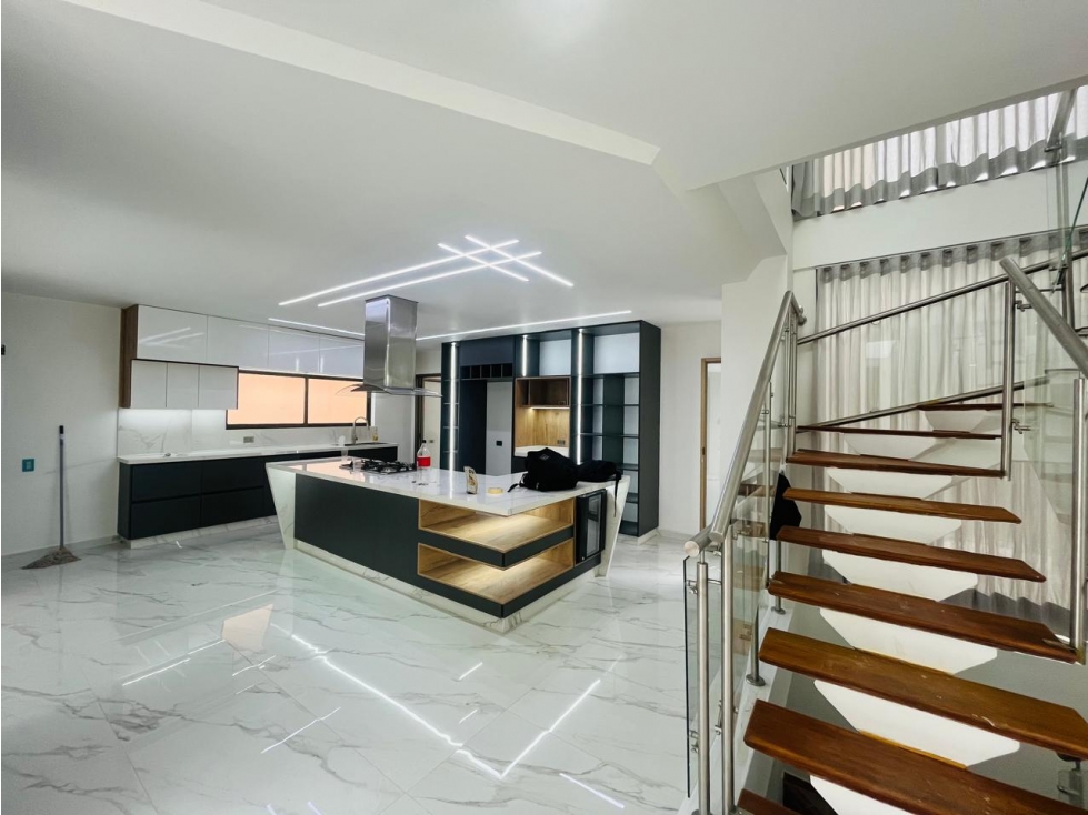 VENTA CASA - ENVIGADO LOMA DEL ESMERALDAL — foto 4