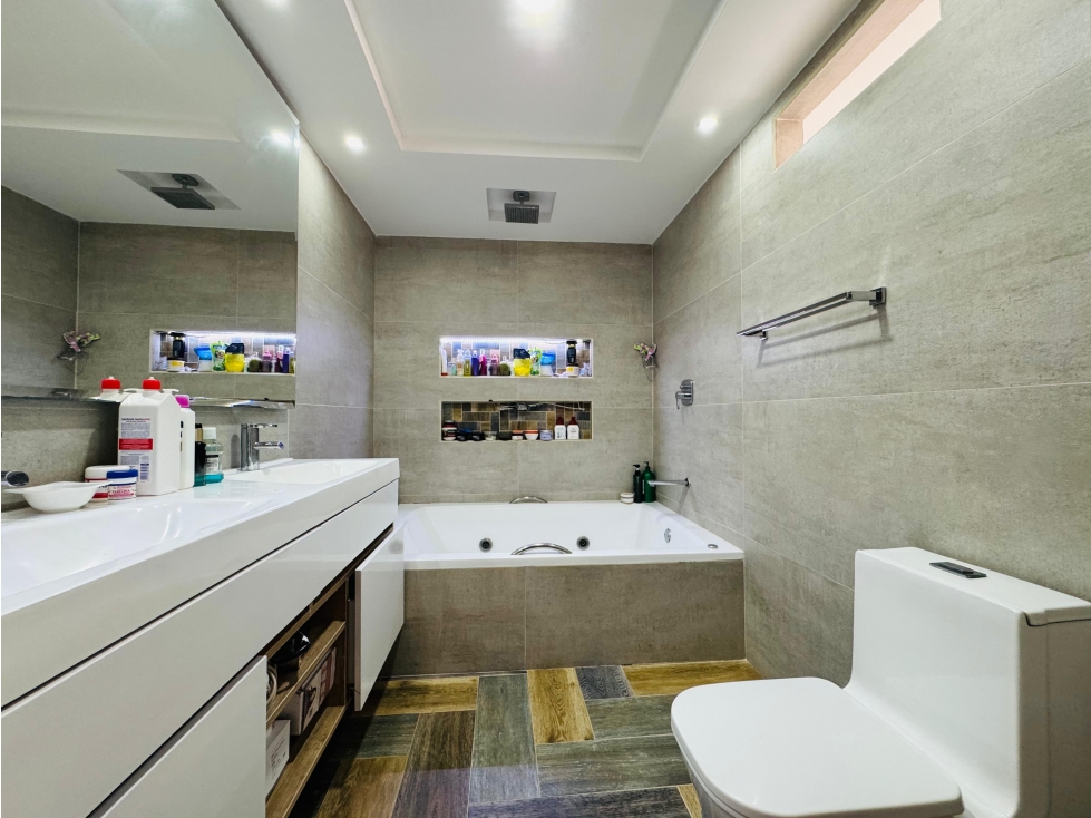 VENTA APARTAMENTO - CASTELLANA — foto 2
