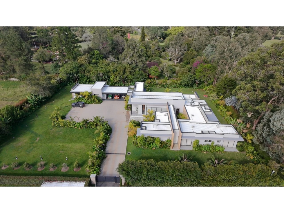 VENDO FINCA - LLANO GRANDE RIONEGRO