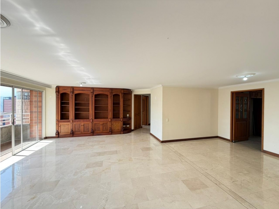 VENTA APARTAMENTO - LAURELES — foto 2