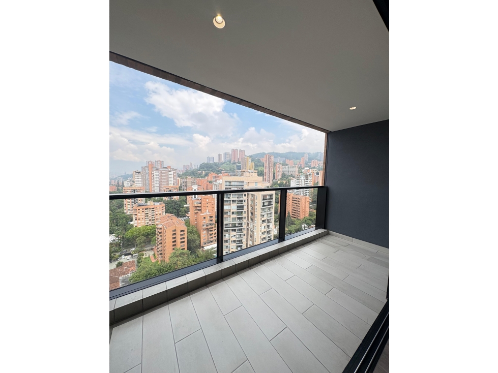 ARRIENDO APARTAMENTO PENTHOUSE POBLADO LALINDE - 2
