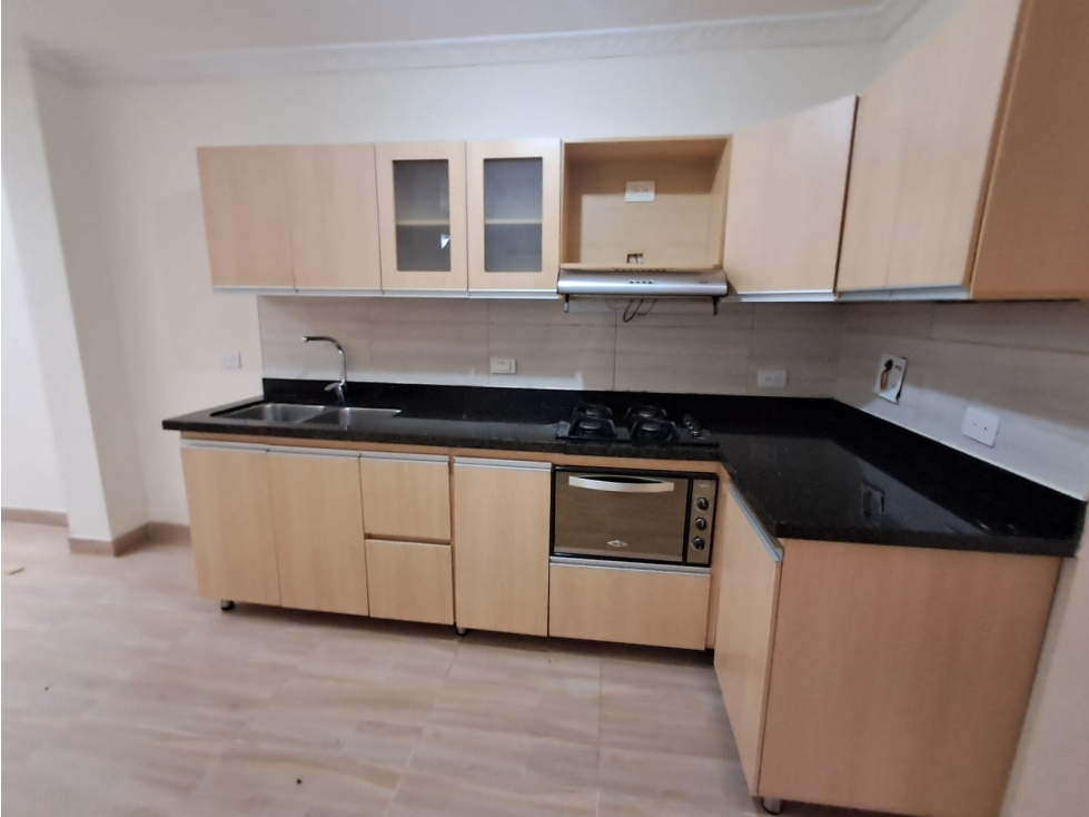 ARRIENDO CASA - LAURELES — foto 2