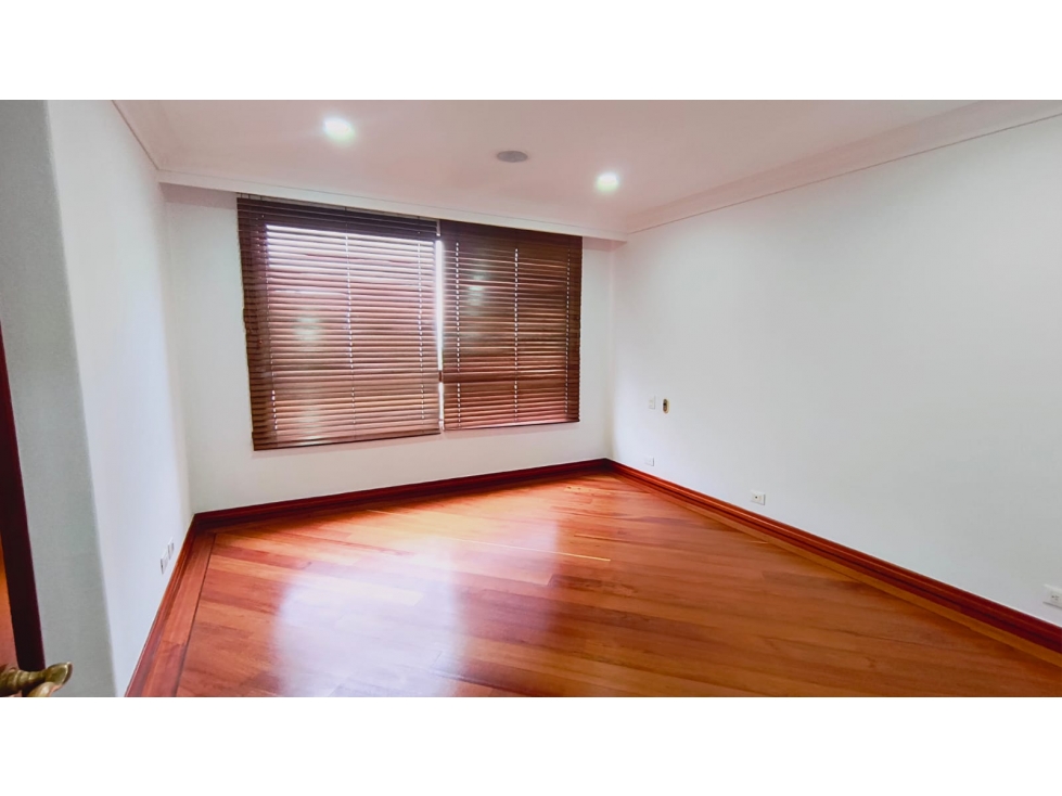 ARRIENDO APARTAMENTO, POBLADO TESORO — foto 5