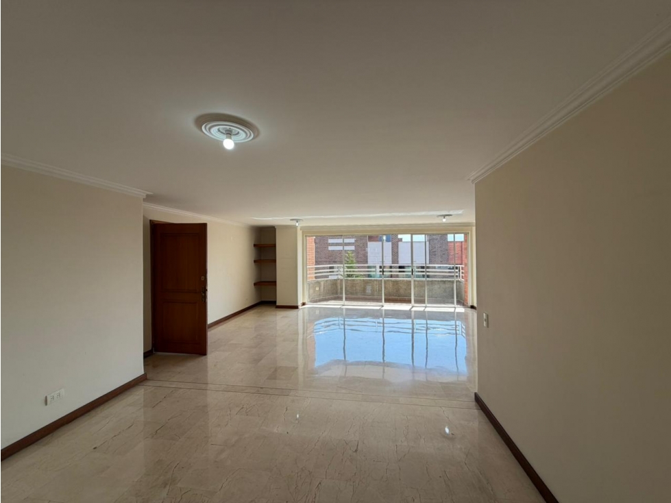 VENTA APARTAMENTO - LAURELES — foto 4