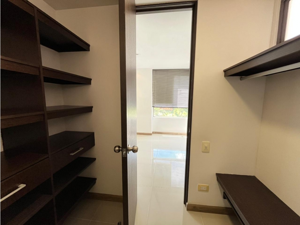 ARRIENDO APARTAMENTO, ALTOS DEL POBLADO — foto 6