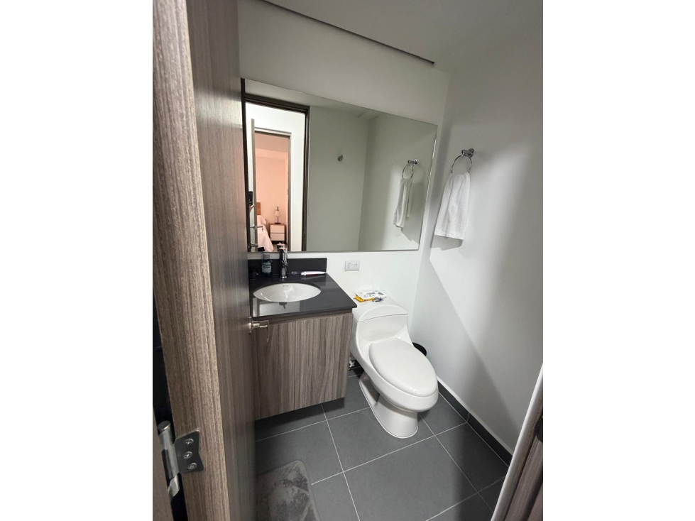 ARRIENDO APARTAMENTO PARA ESTRENAR - POBLADO. — foto 5