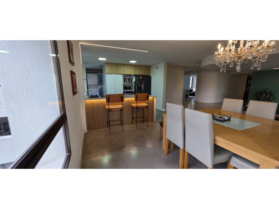 ARRIENDO APARTAMENTO - POBLADO.