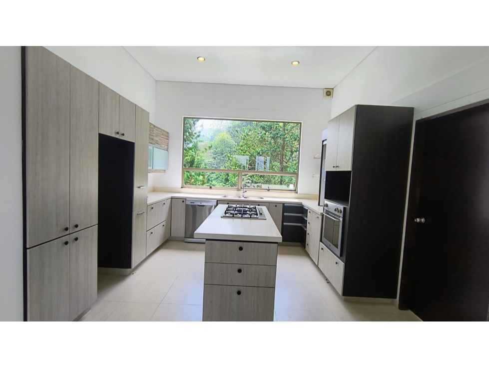 ARRIENDO CASA - ALTO DE LAS PALMAS