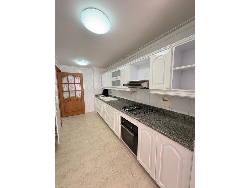 ARRIENDO APARTAMENTO, LAURELES — foto 5