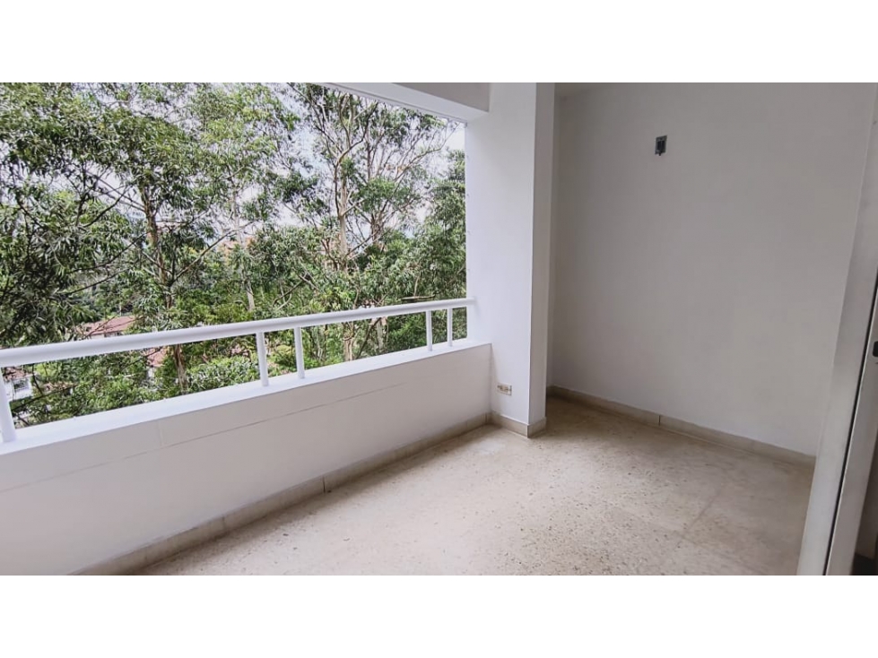 ARRIENDO APARTAMENTO - POBLADO EL CAMPESTRE — foto 3