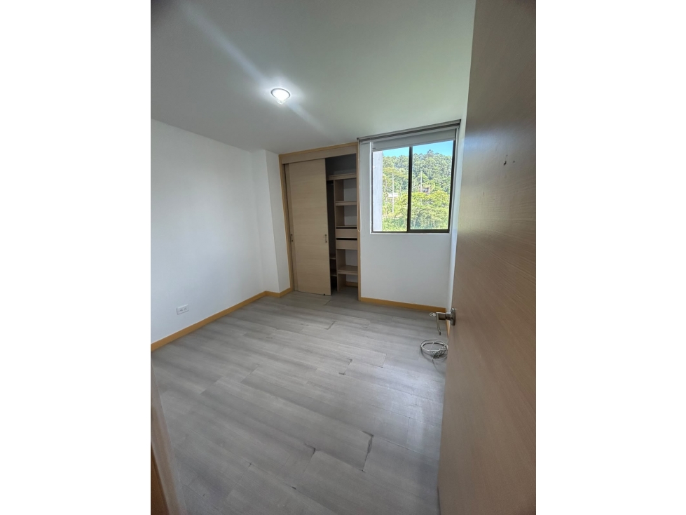 ARRIENDO APARTAMENTO - POBLADO LOMA EL ENCIERRO — foto 4
