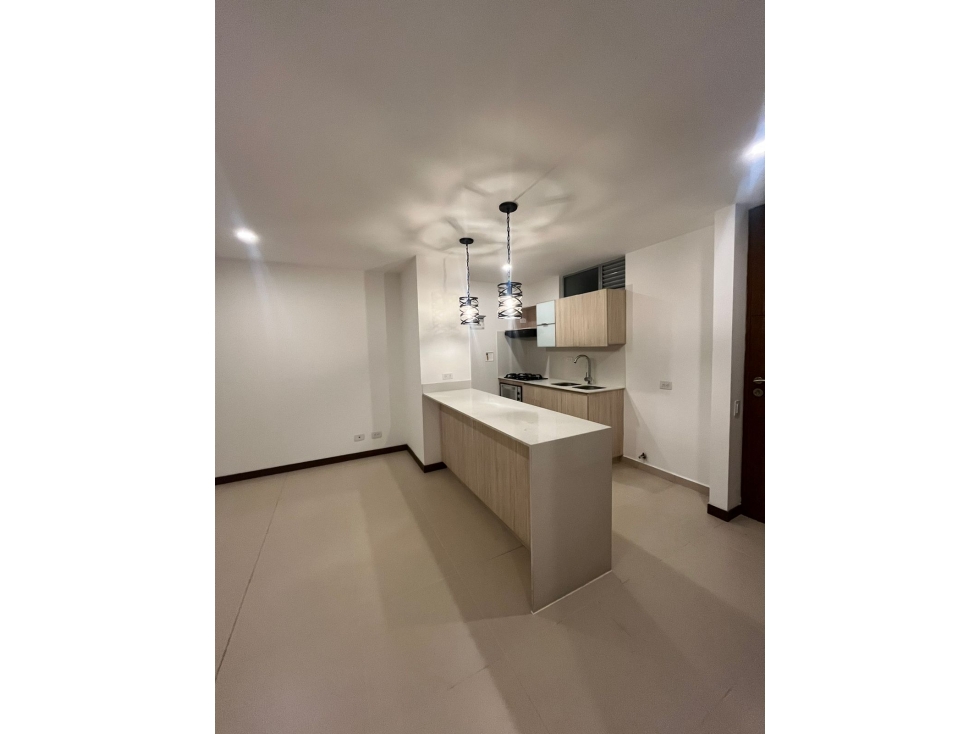 ARRIENDO APARTAMENTO, POBLADO LOMA LOS GONZALES — foto 3