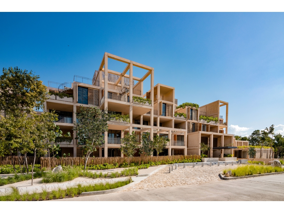 Venta $12.8 MDP Renta $65Mil. Corasol Vista campo de Golf