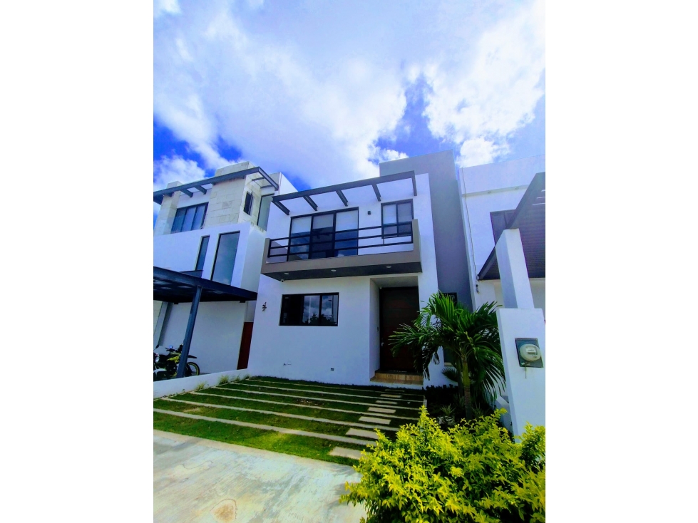 Venta Casa Moderna Nueva en Cancun Centro, $5.5MDP — foto 2