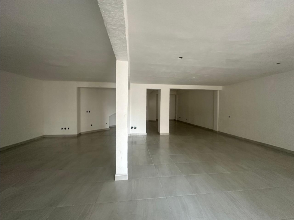 Venta Edificio comercial 3 pisos 538 m2 $10MDP Centro Cancun - 2