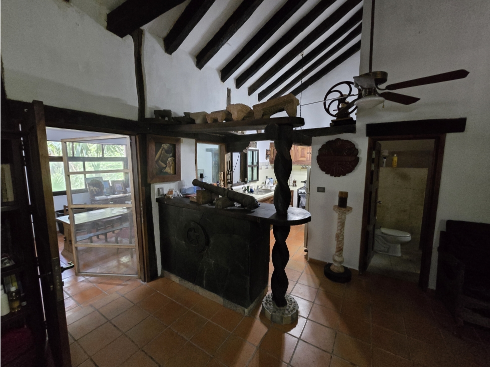 Casa con Amplio terreo Ramonal Cancun 3mil m2 - 6