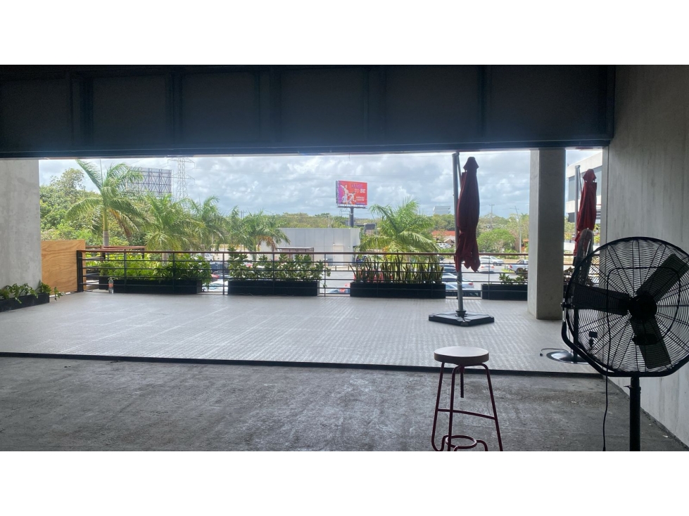 Renta Local Comercial Cancun Av Huayacan 205 m2 $550 m2 - 5