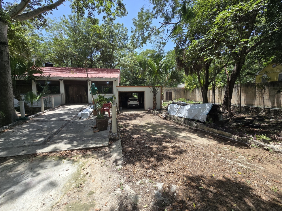 Casa con Amplio terreo Ramonal Cancun 3mil m2 - 3