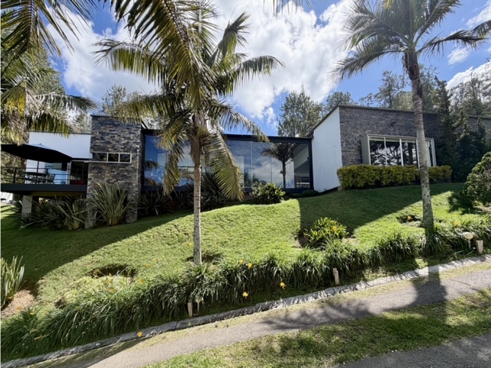 Casa venta con pesebreras Juanito Laguna Fizebad El Retiro — foto 2