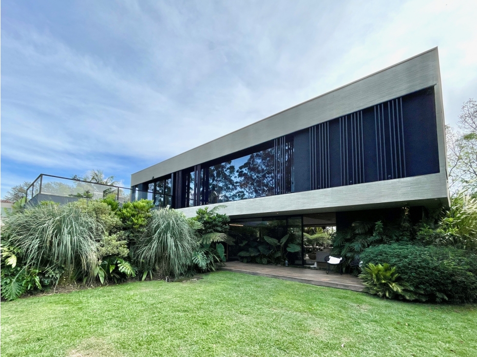 Casa de lujo en venta Llanogrande. Moderna y perfecta.