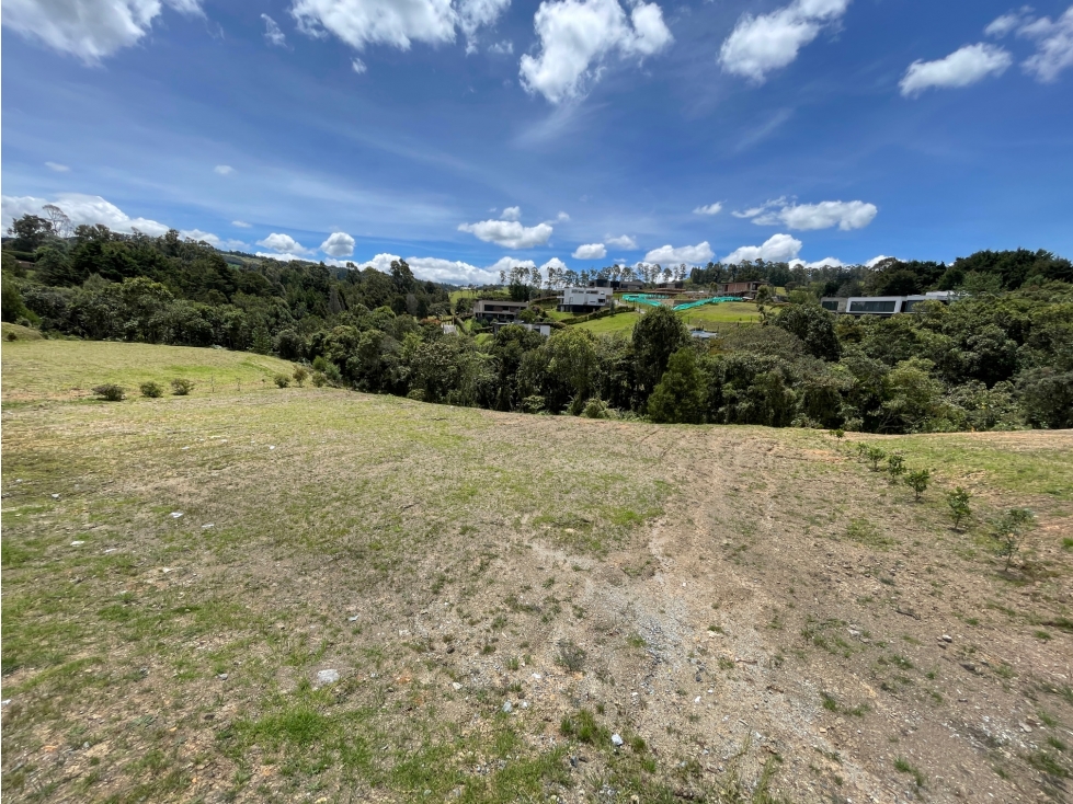 Lote en venta, Envigado, Alto de las Palmas.