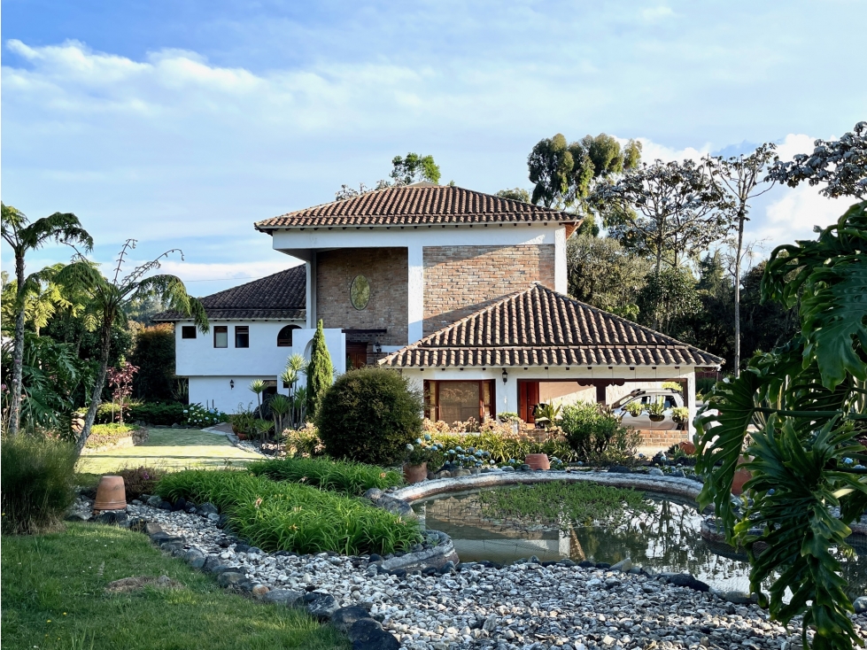 Casa en venta. Alto de Las Palmas, sector La Acuarela. — foto 2