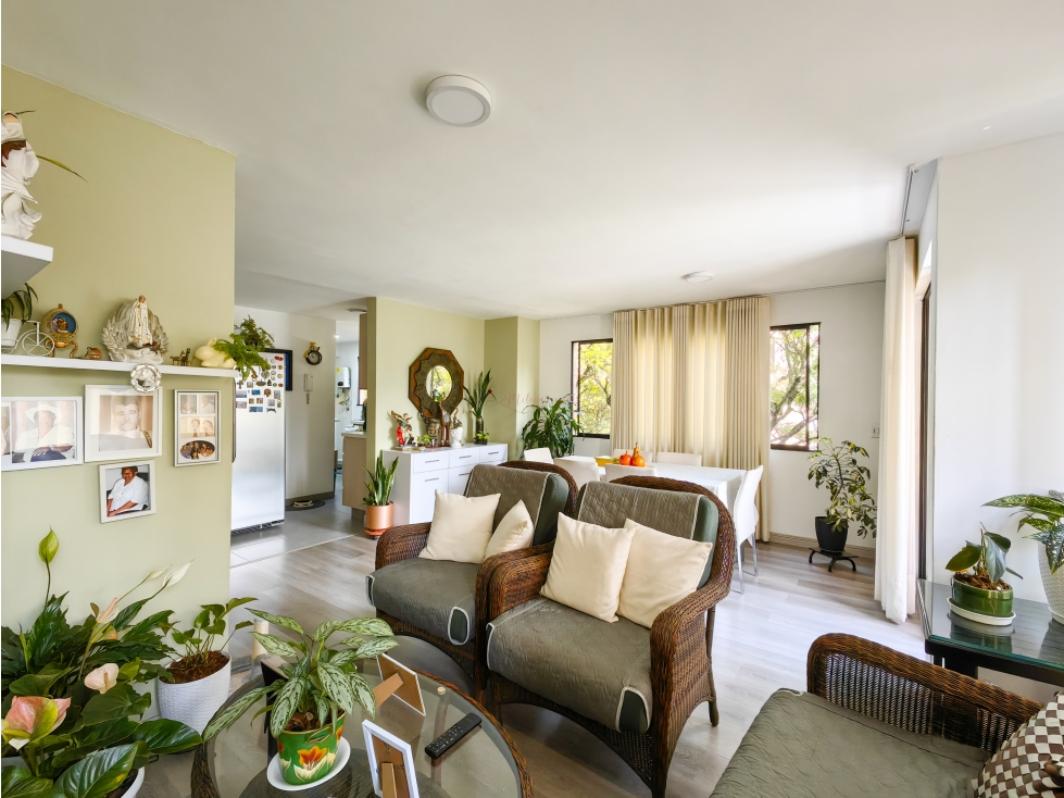 Amplio Apartamento Remodelado en Conquistadores — foto 6