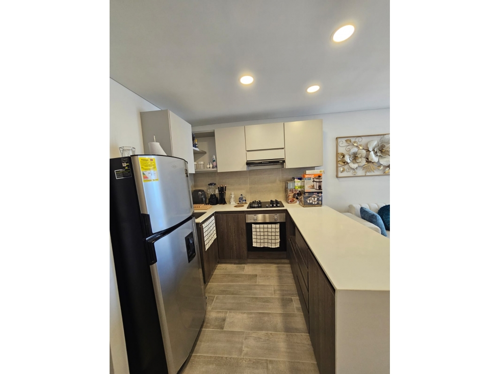 VENTA O ALQUILER DE APARTAMENTO EN LA CASTELLANA — foto 5