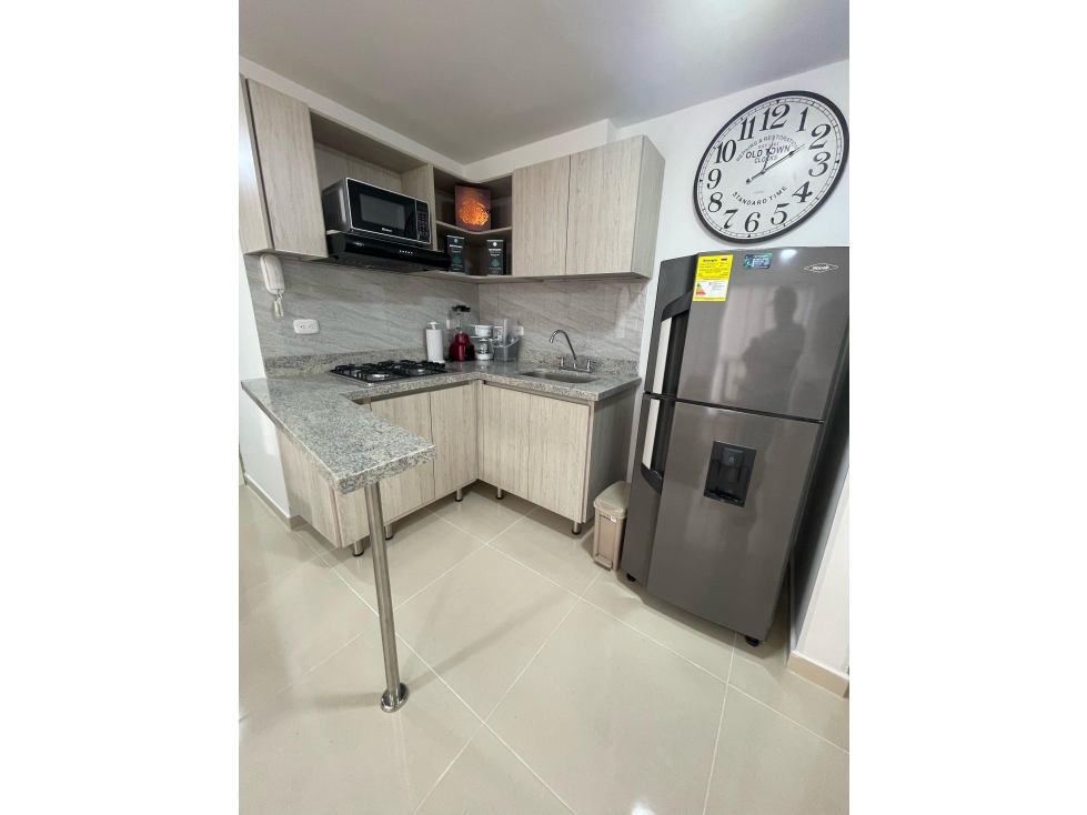VENTA DE APARTAMENTO EN MIRAMAR AMOBLADO — foto 6