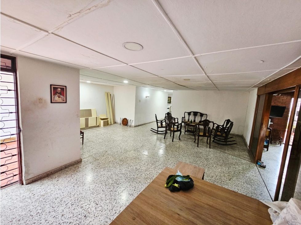 VENTA DE CASA PARA REMODELAR EN LA CAMPIÑA — foto 2