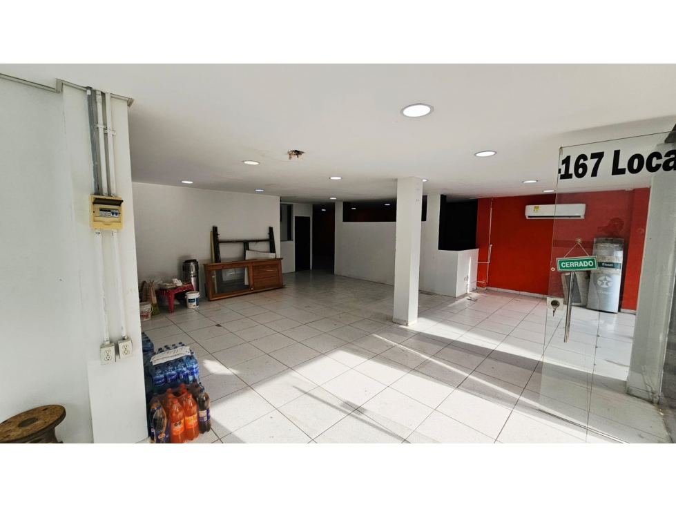ALQUILER DE LOCAL COMERCIAL EN EL POBLADO