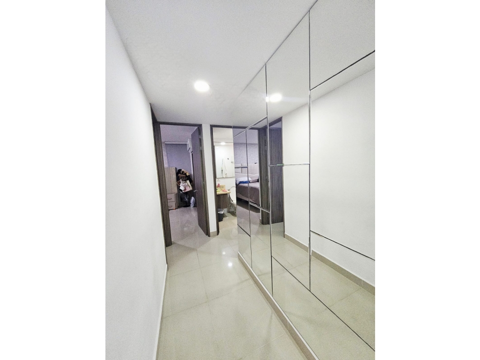 VENTA DE APARTAMENTO EN LA CASTELLANA — foto 5